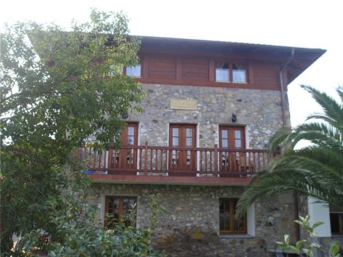 fachada 3 casa rural Oraindi en Bizkaia