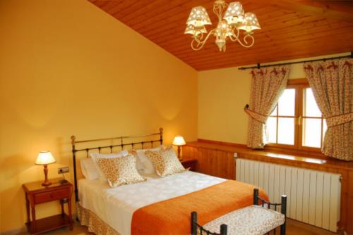 habitación doble casa rural Oraindi en Bizkaia