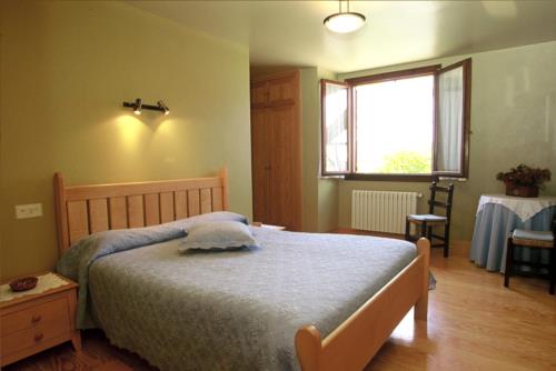 Habitación doble agroturismo Madalen Aurrekoa en Bizkaia
