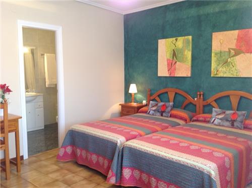 Habitación doble casa rural Aitonaren Etxea en Alava